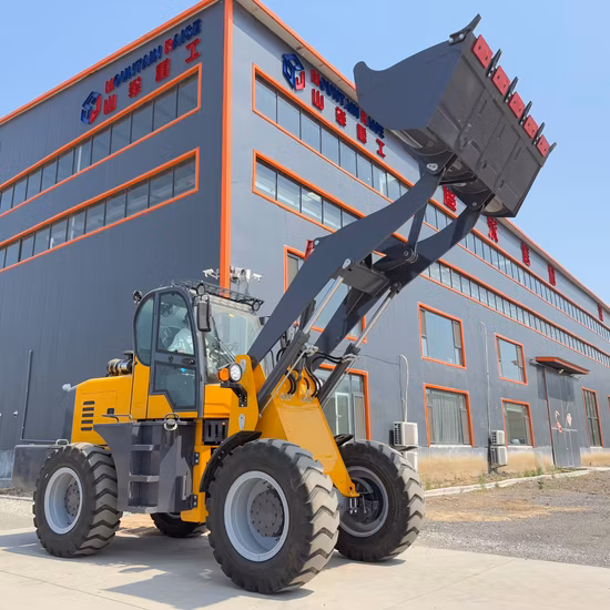 Новый фронтальный погрузчик Mini Loadall Telescope Telehandler от Mammut используется в сельском хозяйстве.